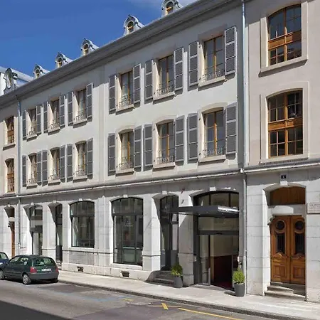 Hotel Swiss Luxury
